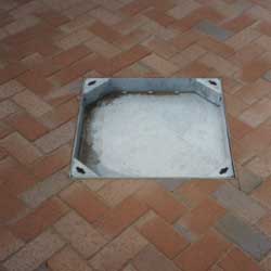 MANHOLE 5T FOR PAVIORS 80mm